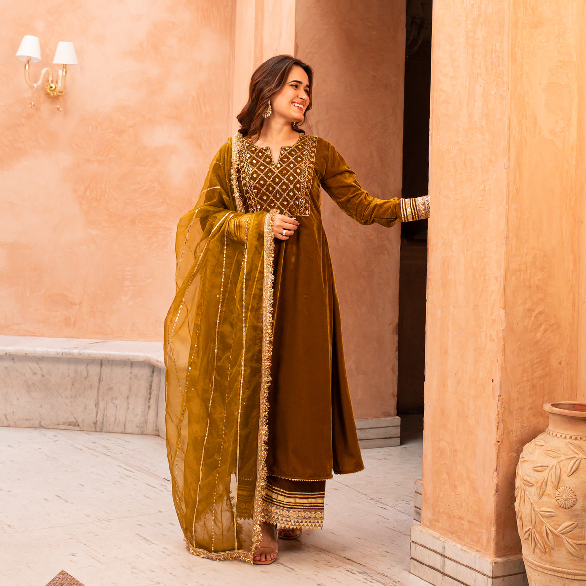 Sunheri Ziba Velvet Suit Set