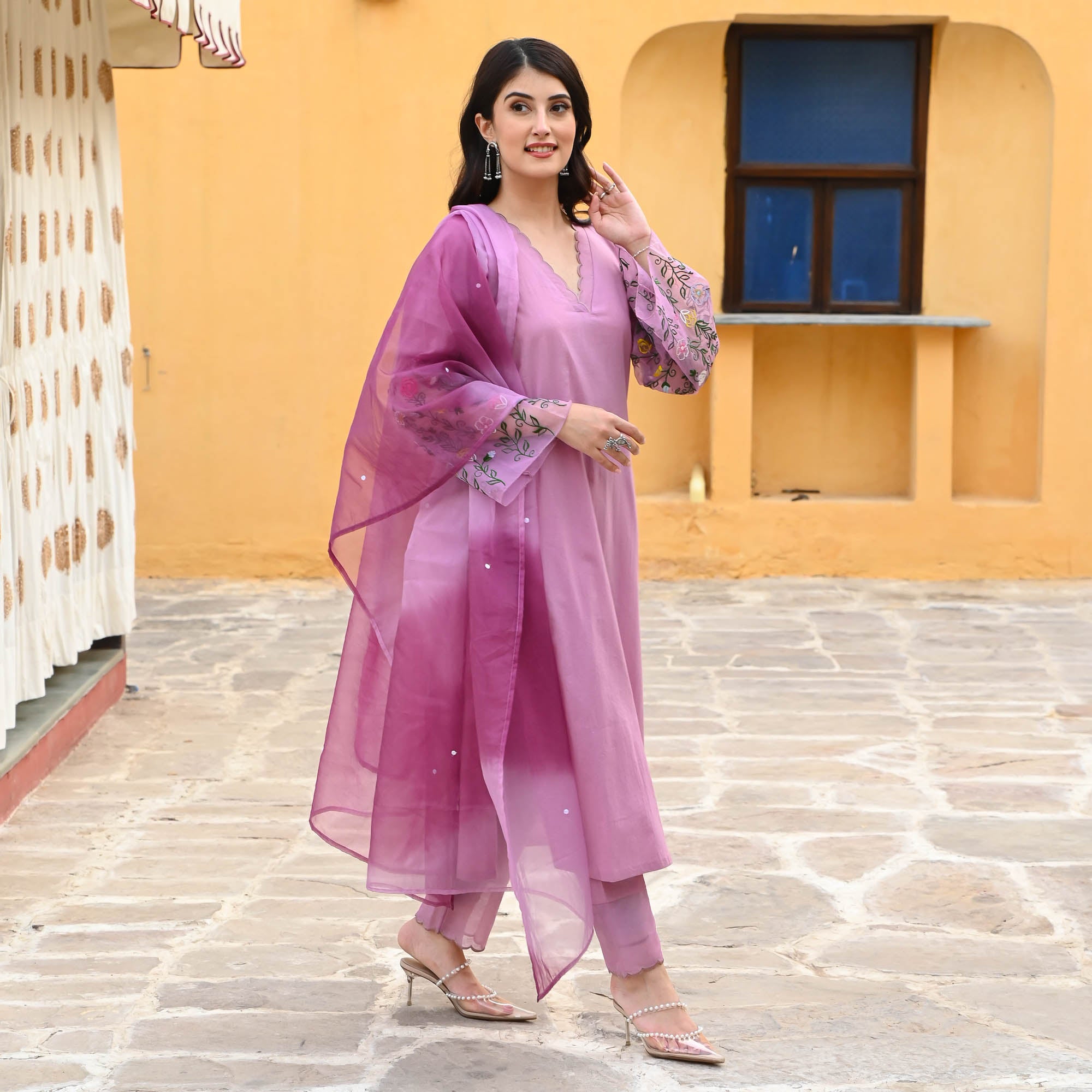 Pink Cotton Suit Set with Machine Embroidery