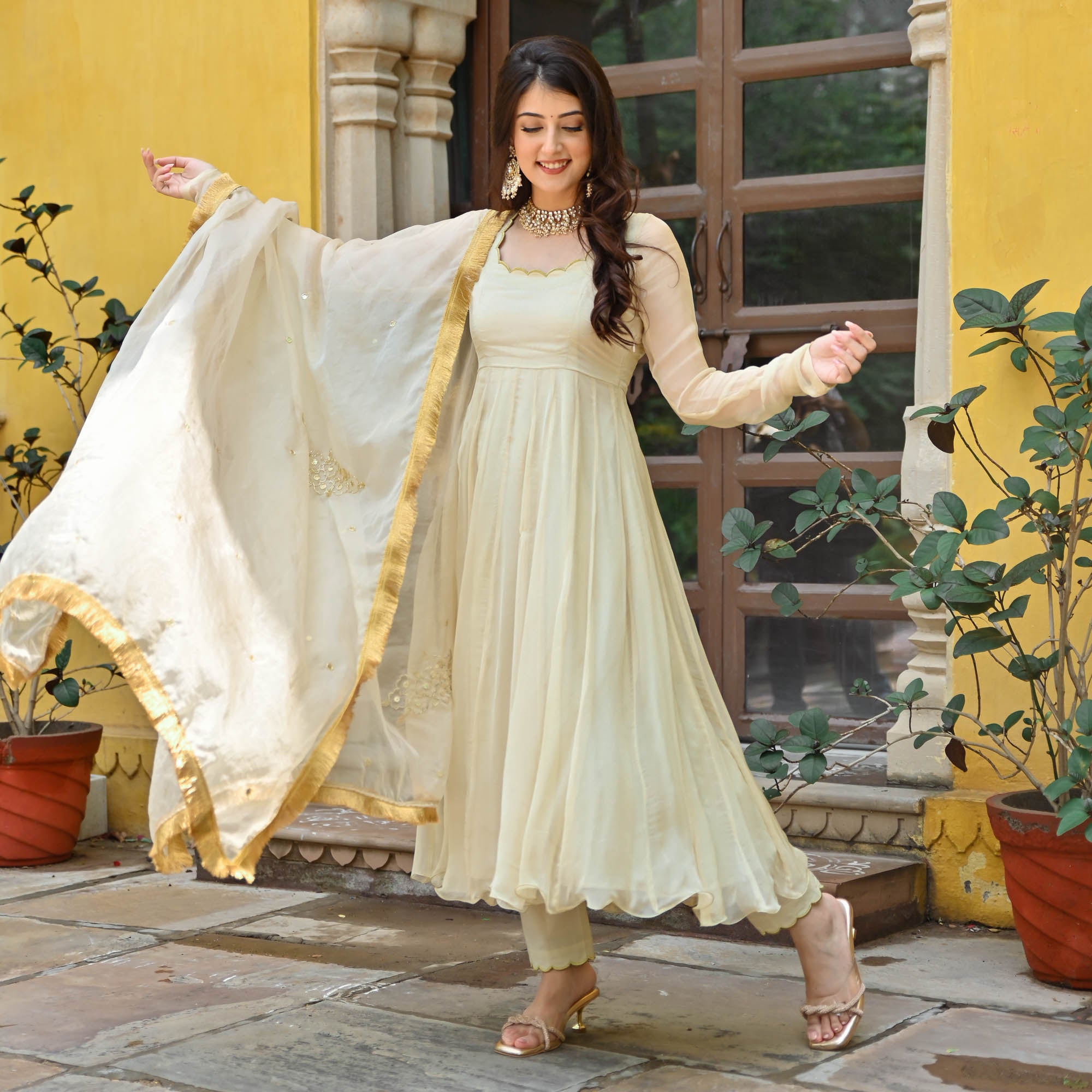 Sona Designer Off White Readymade Anarkali Suit Set for Women Online