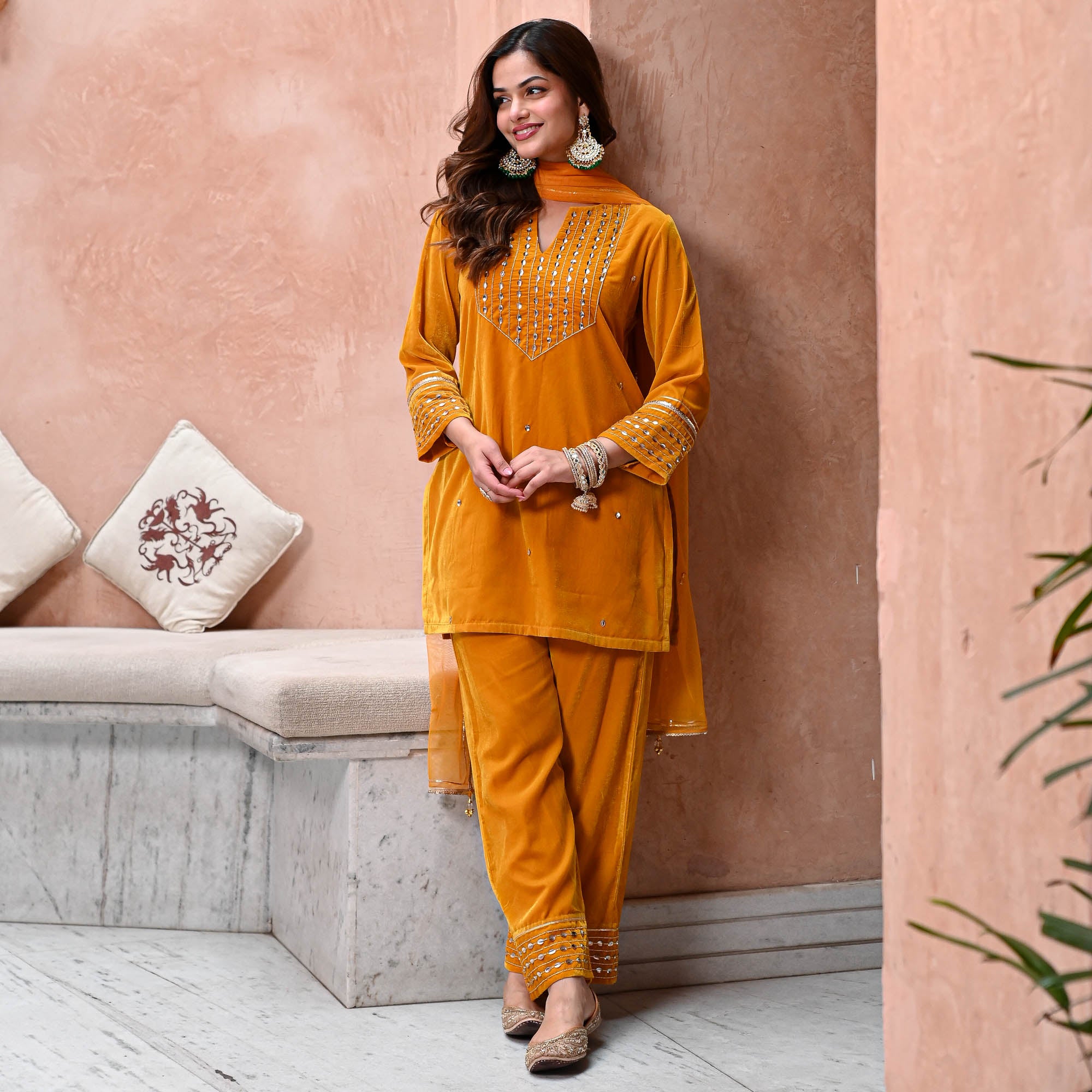 ANMOL SUIT SET