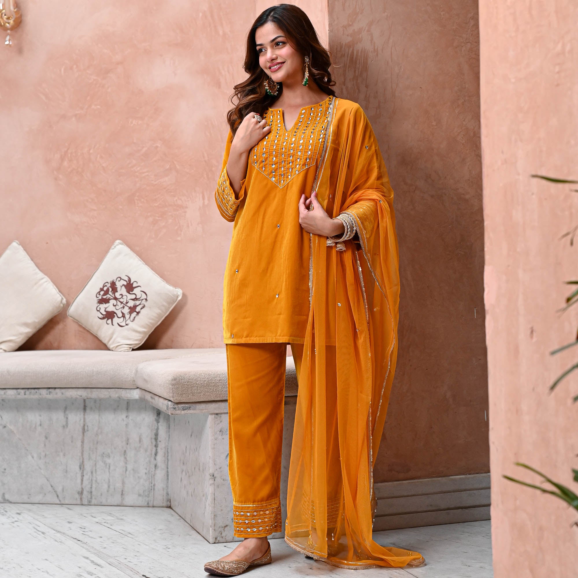 ANMOL SUIT SET