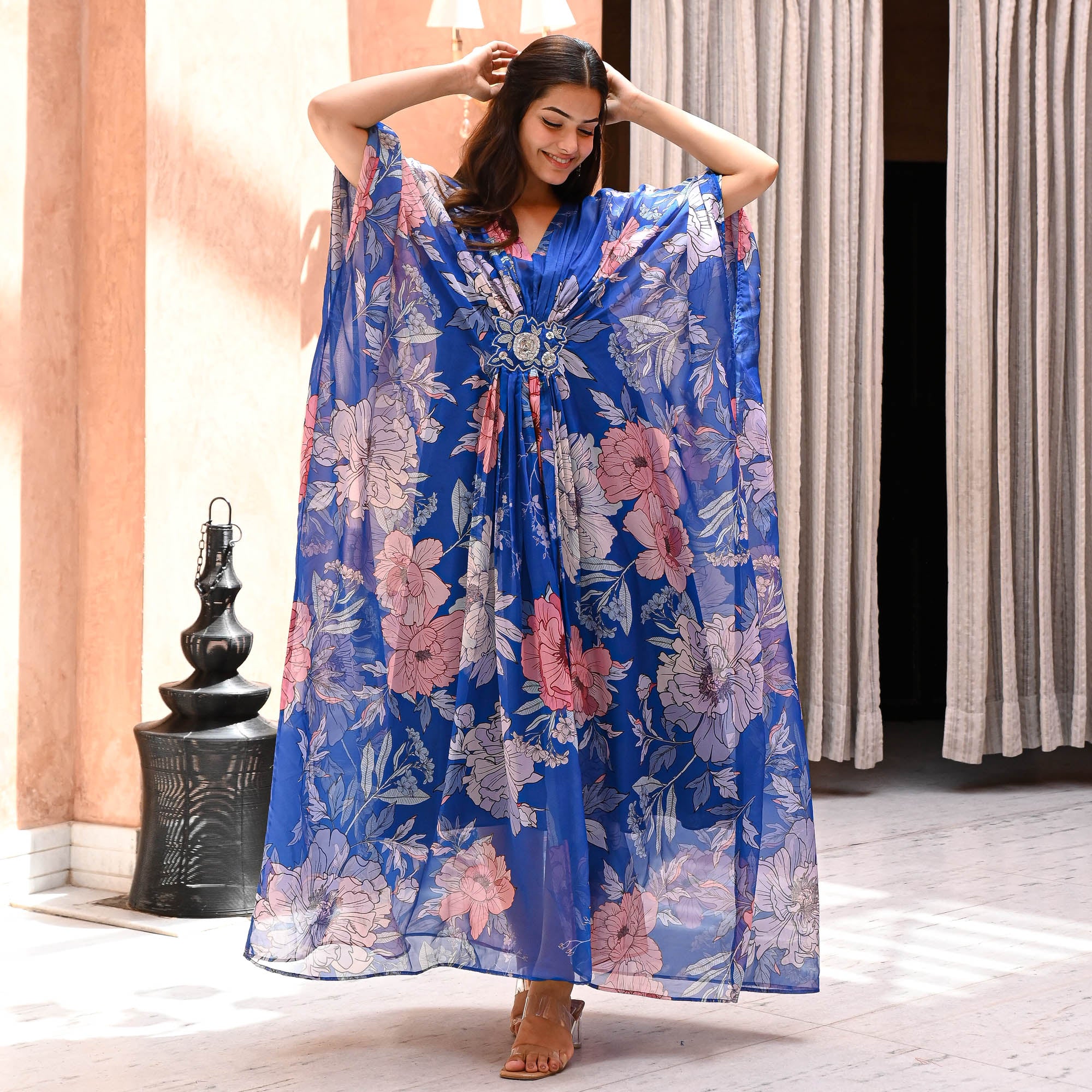 VARSHA KAFTAN SET