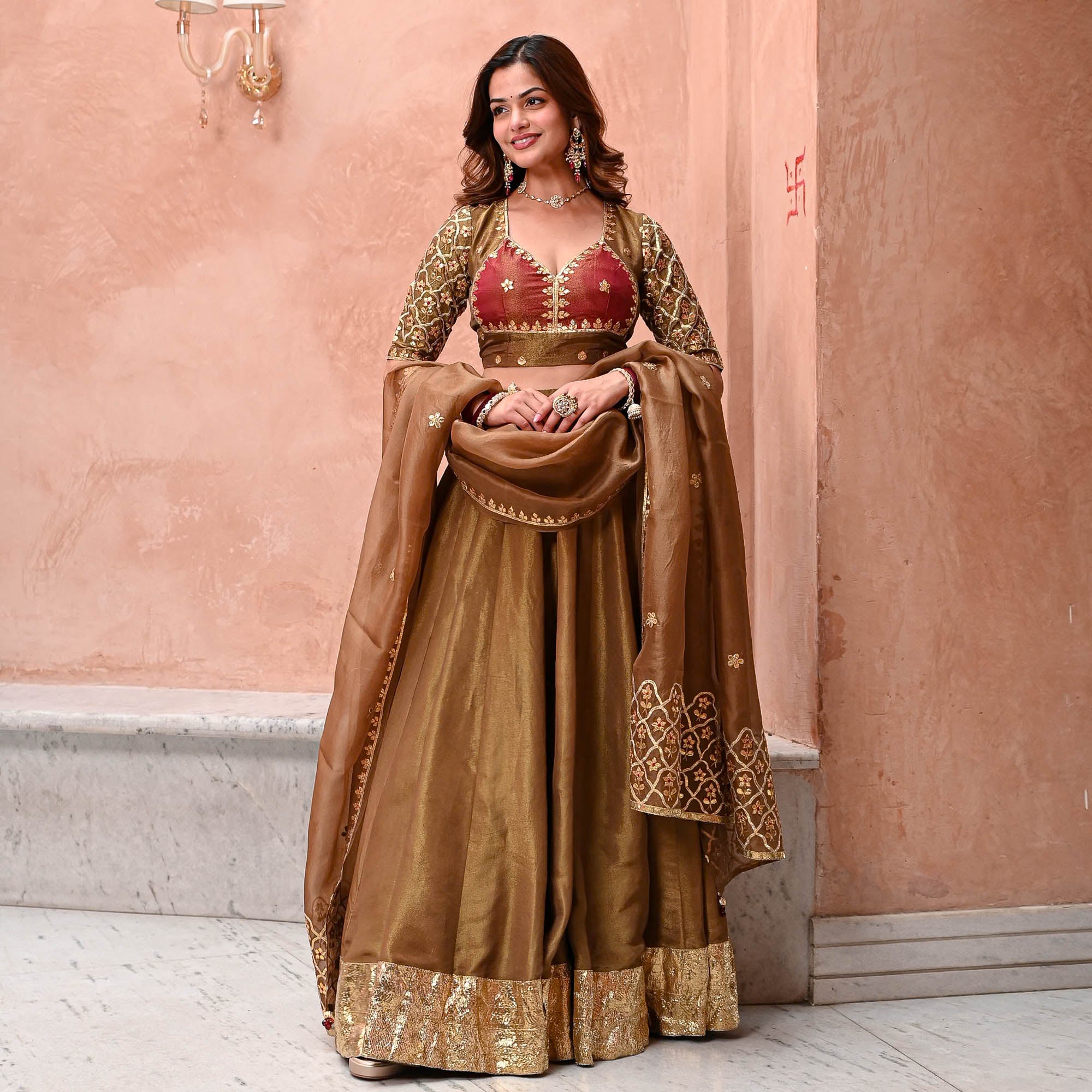 PARI LEHENGA SET