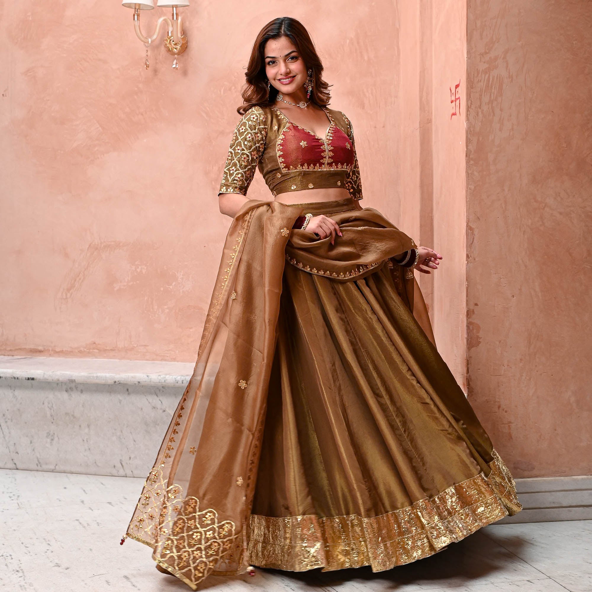 PARI LEHENGA SET