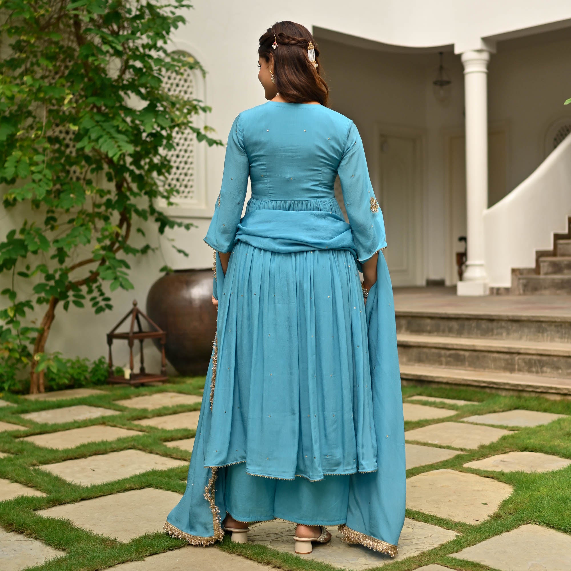 MAITREYI SUIT SET