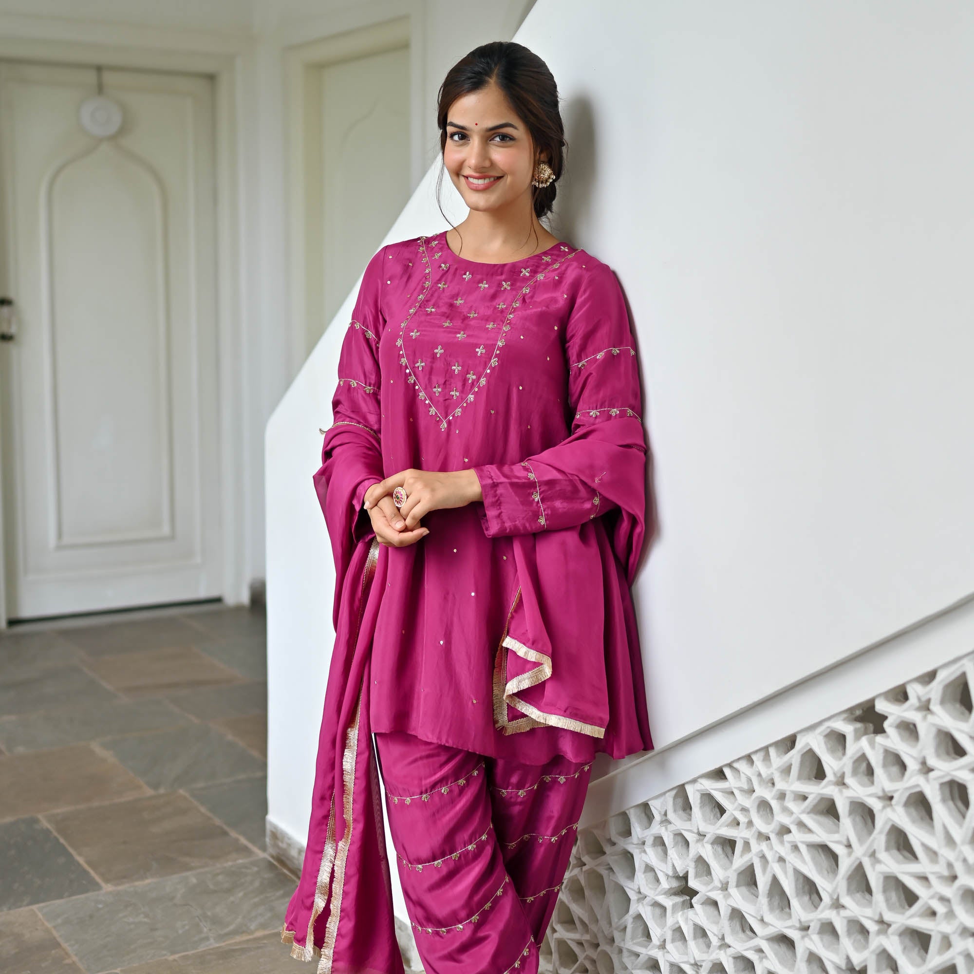 MANJARI SUIT SET