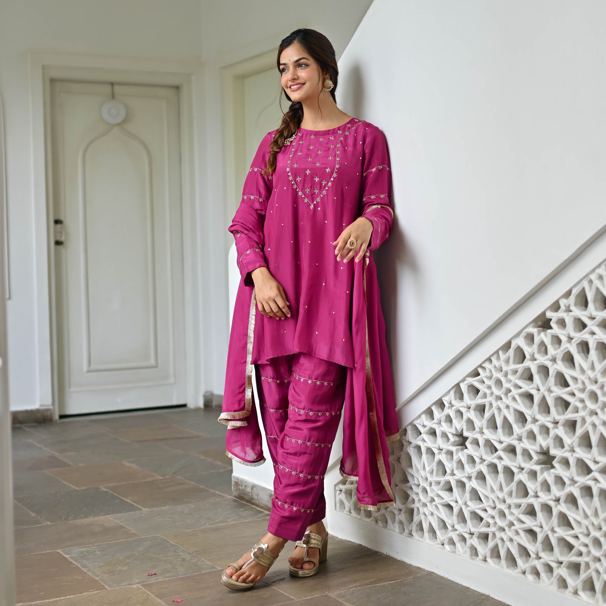 MANJARI SUIT SET