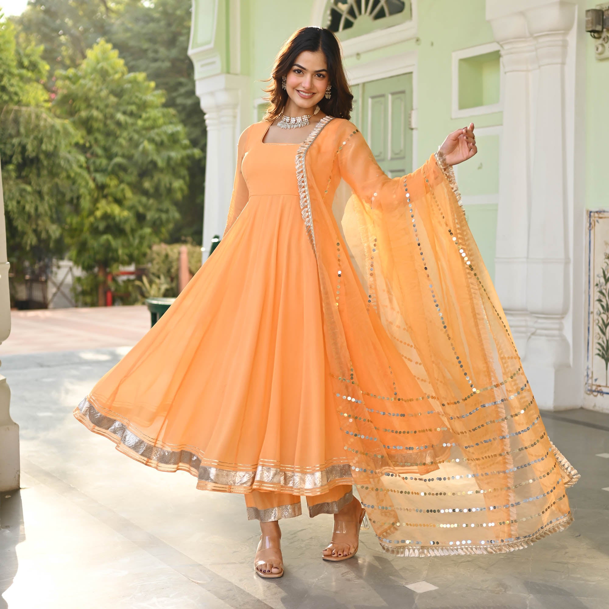 VANDANA SUIT SET
