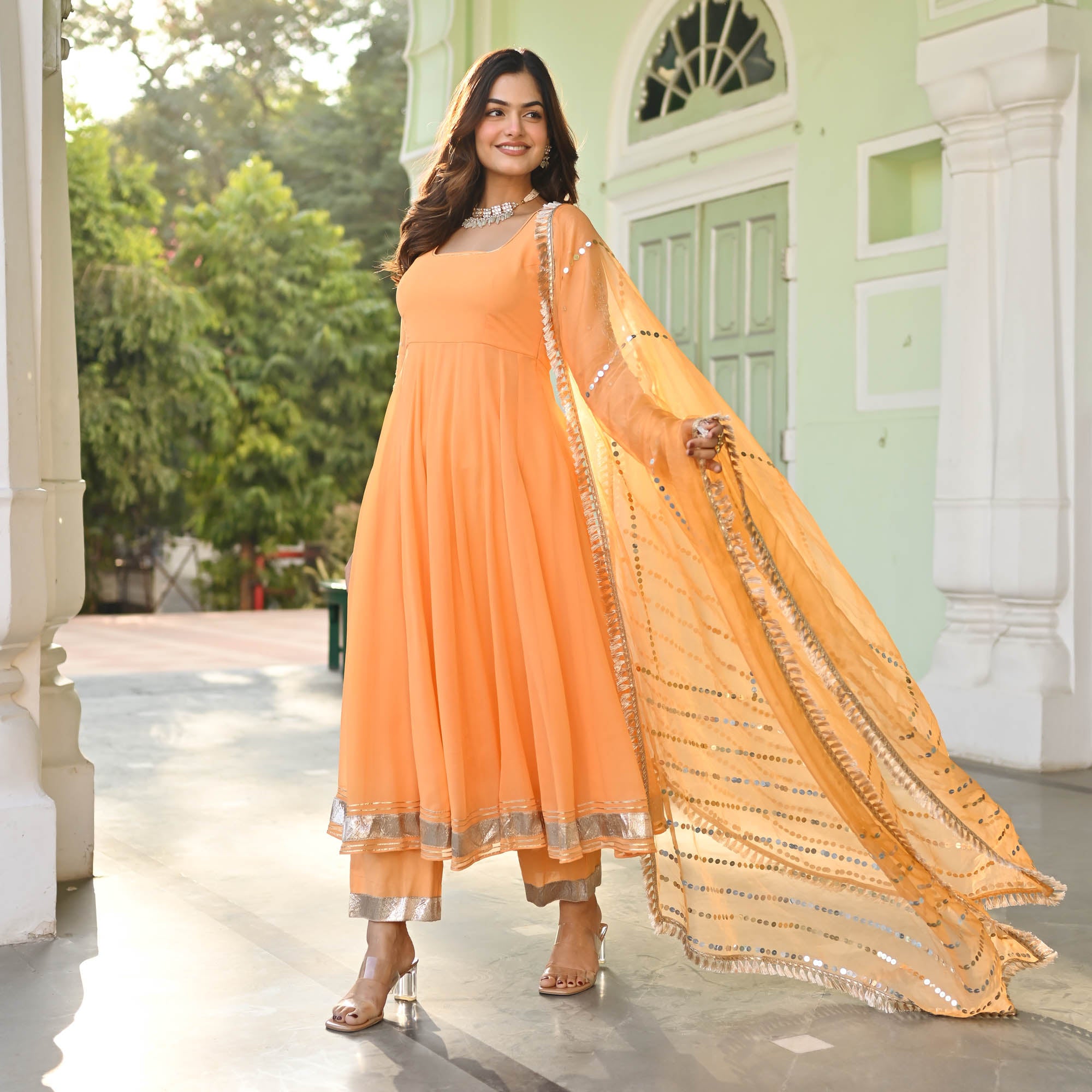VANDANA SUIT SET