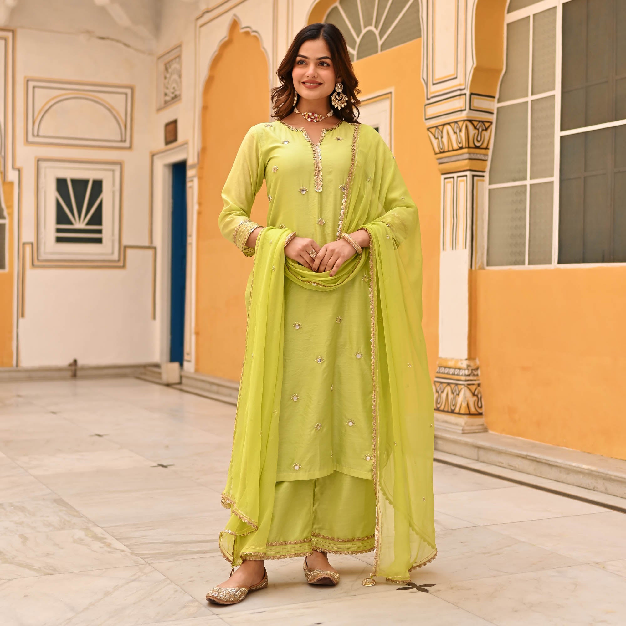 LATIKA  SUIT SET