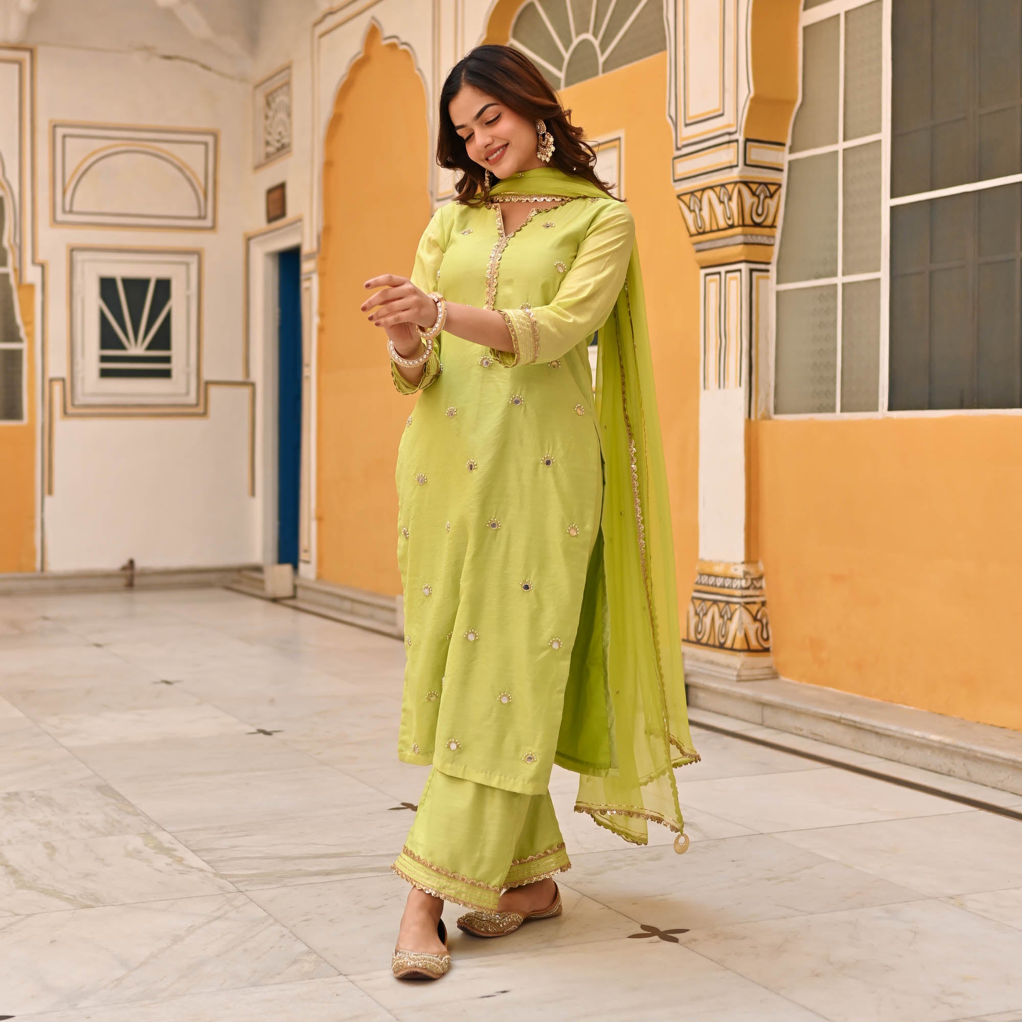 LATIKA  SUIT SET