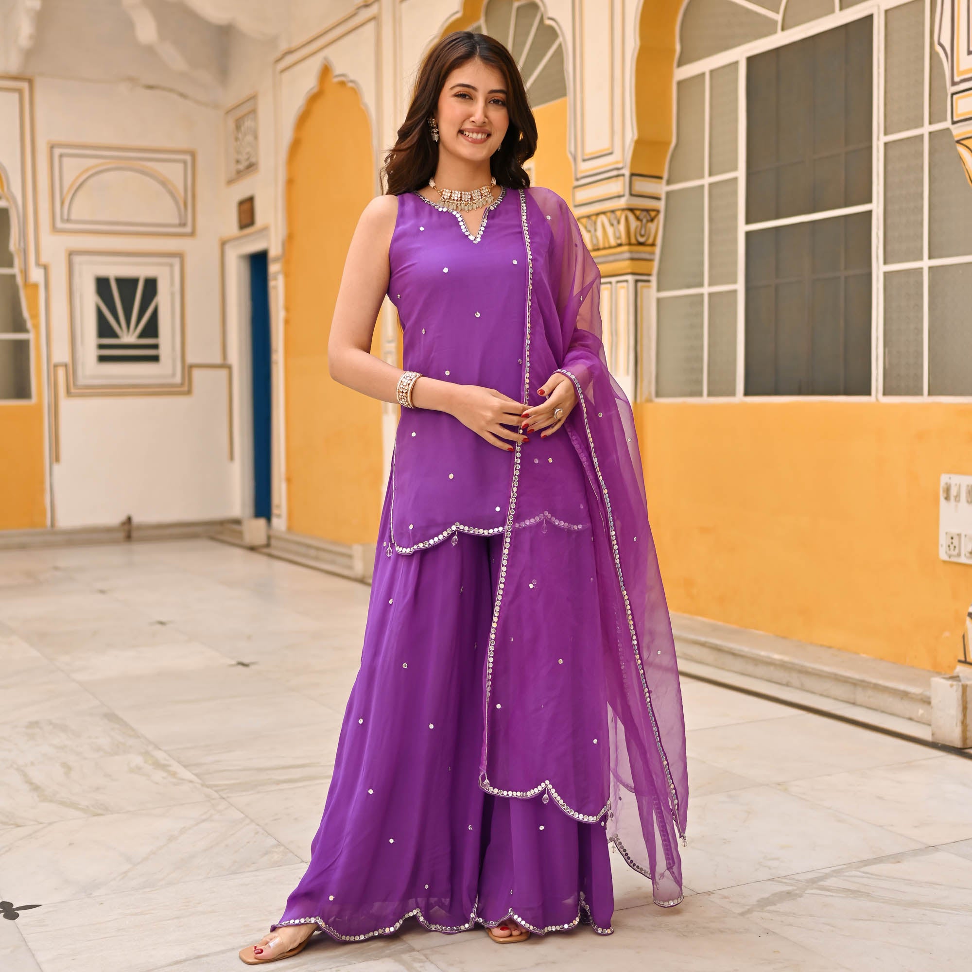 DEVANSHI SUIT SET