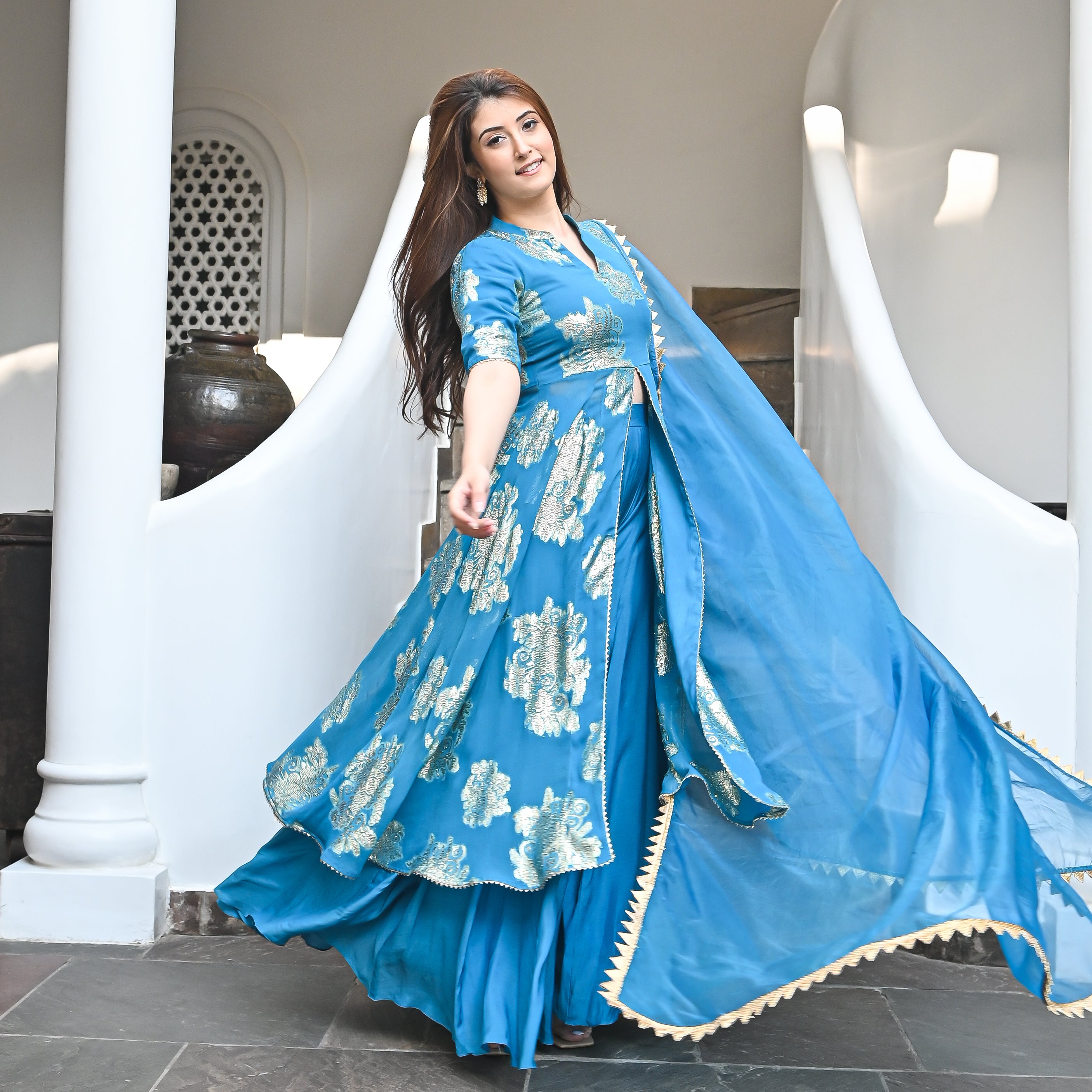 Traditional suits online for women